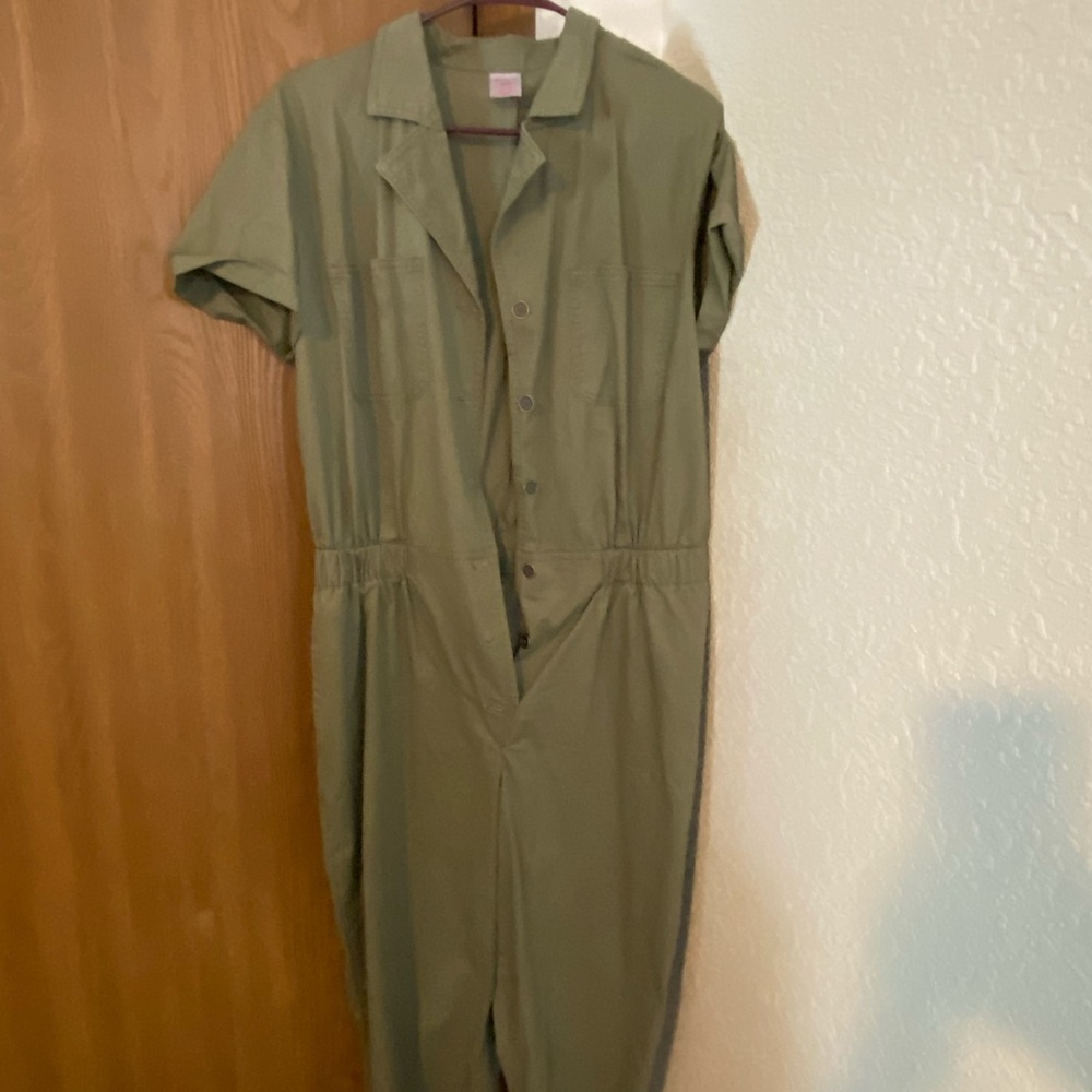 Green Short Sleeve Jumpsuit